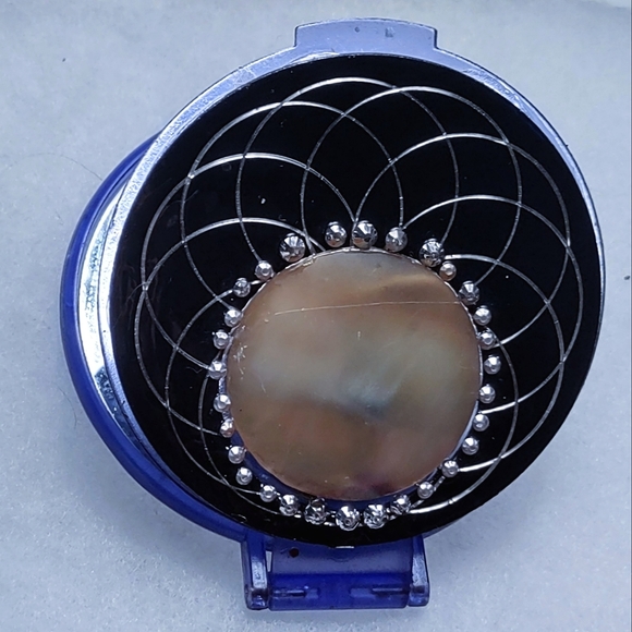 Upcycled Embellished Round Circular Mirror Case - Picture 9 of 16